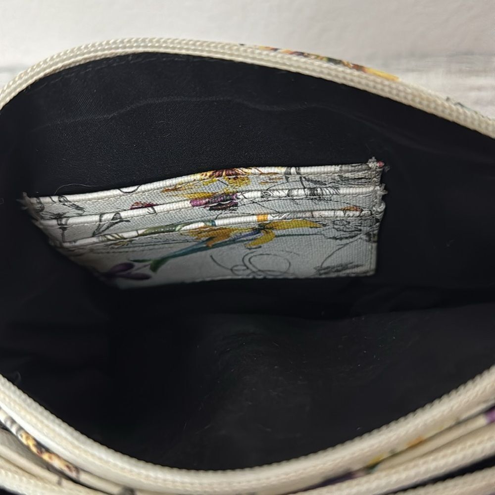 Imoshion Floral Crossbody Bag - Picture 13 of 16